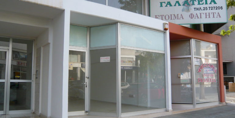 Shop for rent on a very busy street Com Spaces in Cyprus 1  (6)