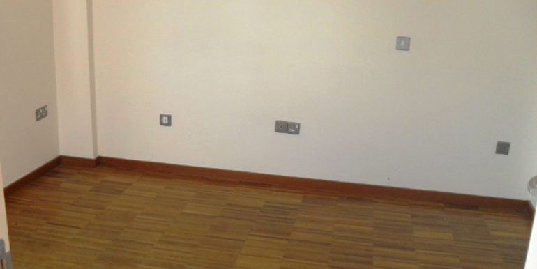 Office for rent - Doctor Limassol 3 Com Spaces in Cyprus