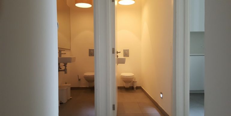 Town Center Office for rent 11