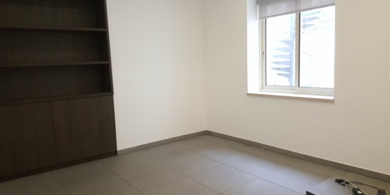 Town Center Office for rent 8