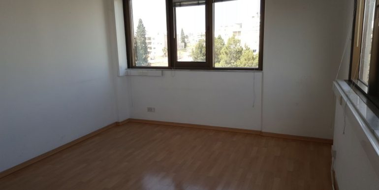 Commercial Spaces in Cyprus office for rent 6