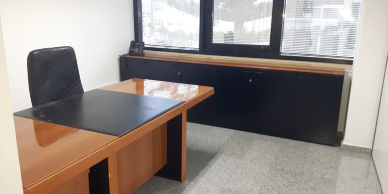 Fully Furnished office for rent Limassol 3