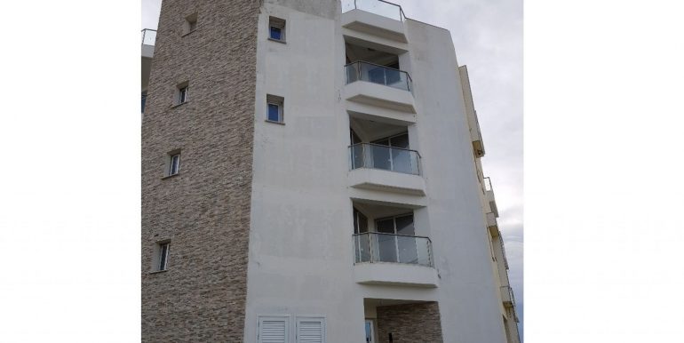 Residential Building with 6 flats for sale Limassol www.comspacesincyprus.com 2
